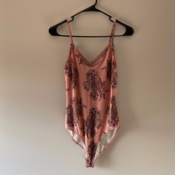 Charlotte Russe Tops - -Charlotte Russe- Floral Bodysuit